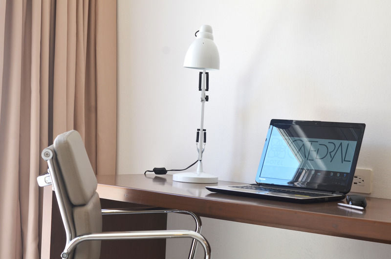 Hotel Catedral La Paz Exteriör bild A typical office space
